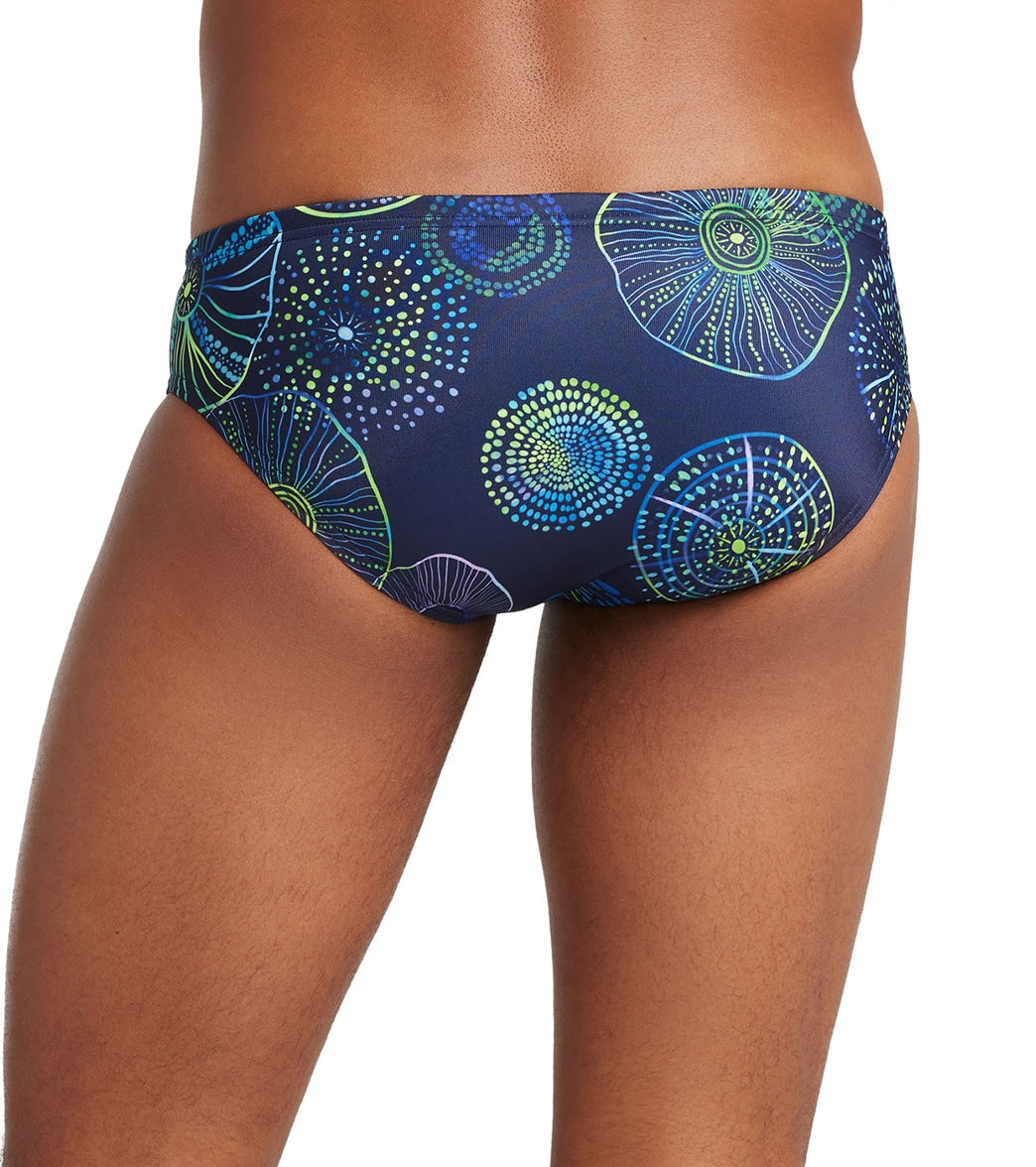  Speedo Vibe Men's Printed One Brief Swimsuit Land Down Under